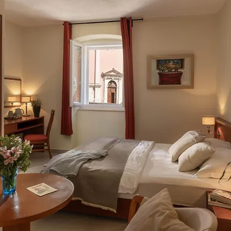 Bed And Breakfast Ciao Bella Veli Losinj Exterior photo