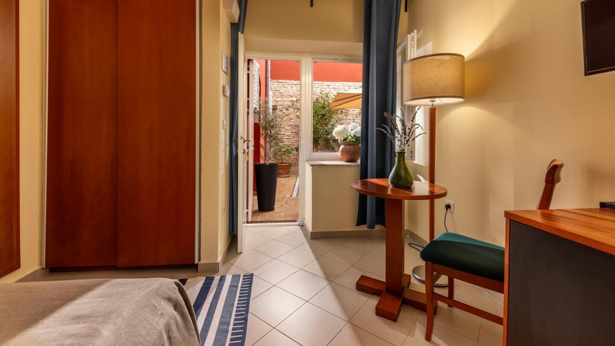 Ciao Bella Bed & Breakfast *